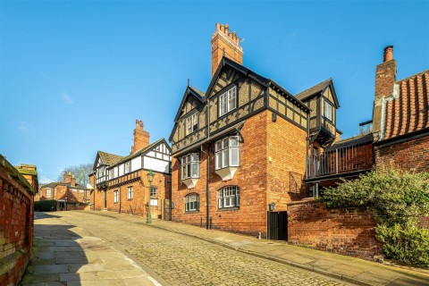 Click the photo for more details of Wordsworth Street, Lincoln