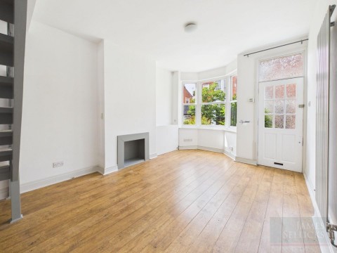 Click the photo for more details of Brookhouse Avenue, South Highfields, Leicester