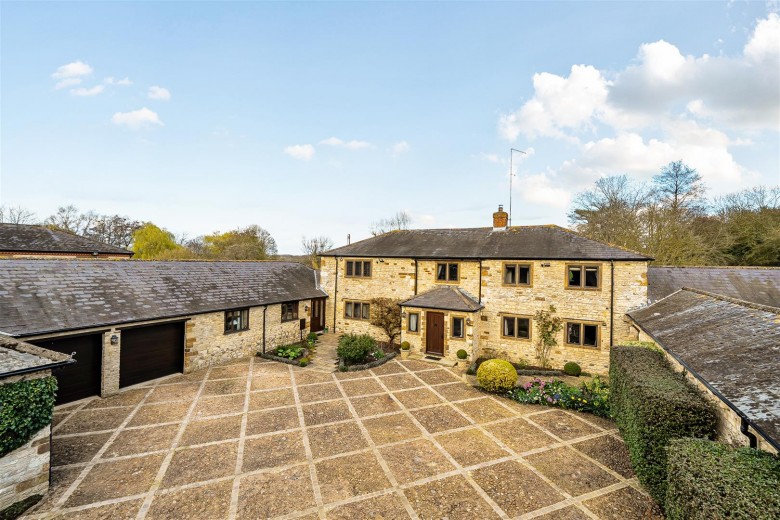 Click the photo for more details of Spring Lane, Alderton, NN12