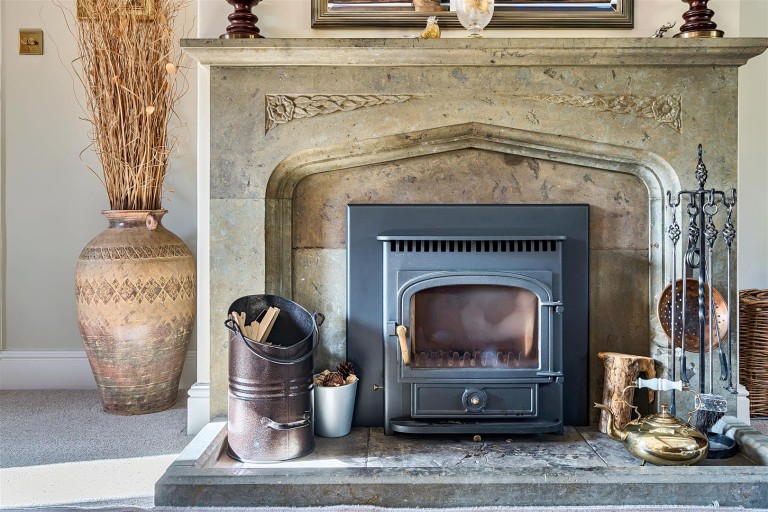 Images for Spring Lane, Alderton, NN12