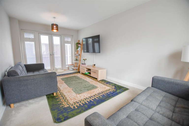 Images for Mandrake Drive, Red Lodge