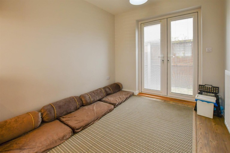 Images for Mandrake Drive, Red Lodge