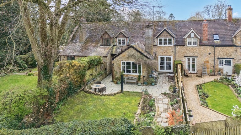 Images for Mews Cottage, East Coker, Yeovil