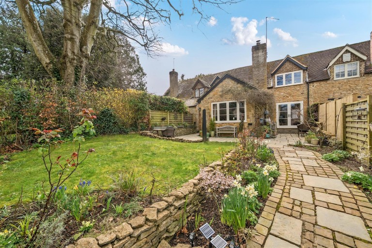 Images for Mews Cottage, East Coker, Yeovil