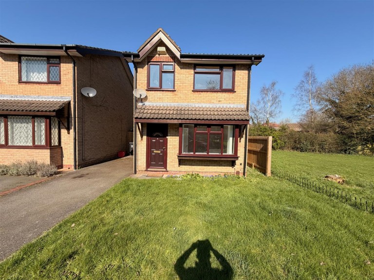 Images for Elm Avenue, Ashby-De-La-Zouch. LE65