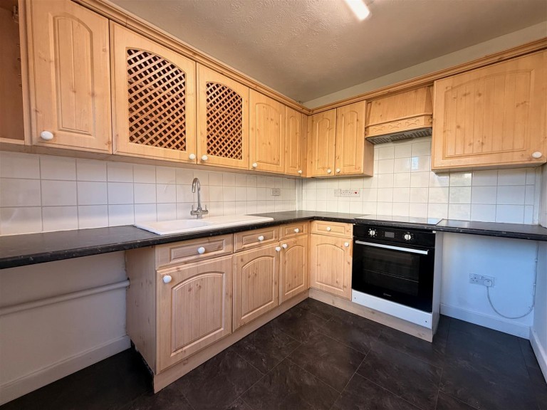 Images for Elm Avenue, Ashby-De-La-Zouch. LE65