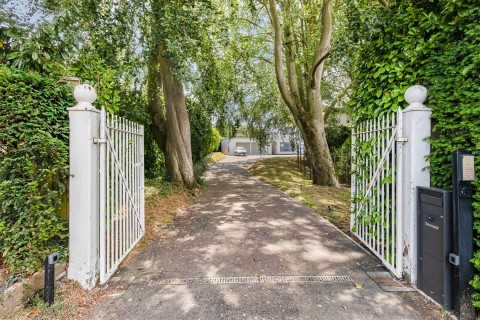 Click the photo for more details of Gog Magog Way, Stapleford, Cambridge