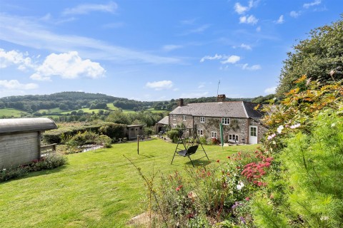 Click the photo for more details of Northleigh, Colyton