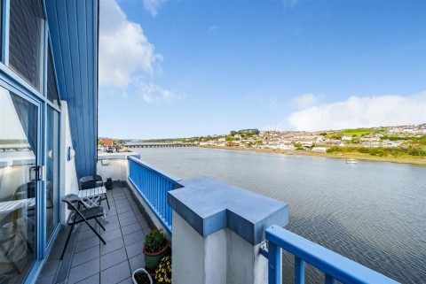 Click the photo for more details of Bideford