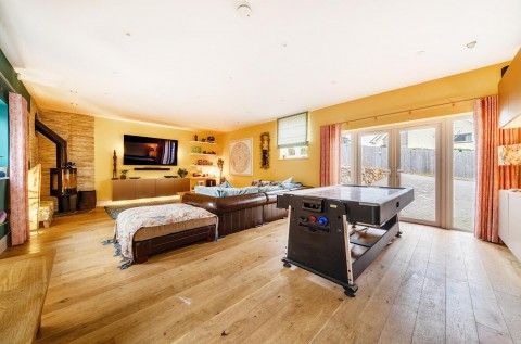 Click the photo for more details of Douglas Avenue, Exmouth