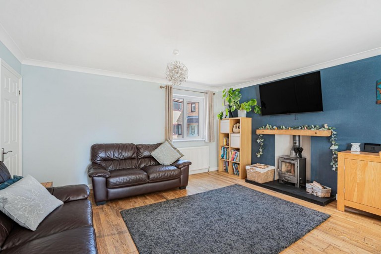 Images for Whitecroft Gardens, Woodford Halse, NN11