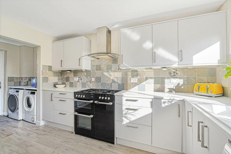 Images for Whitecroft Gardens, Woodford Halse, NN11