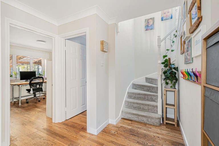 Images for Whitecroft Gardens, Woodford Halse, NN11