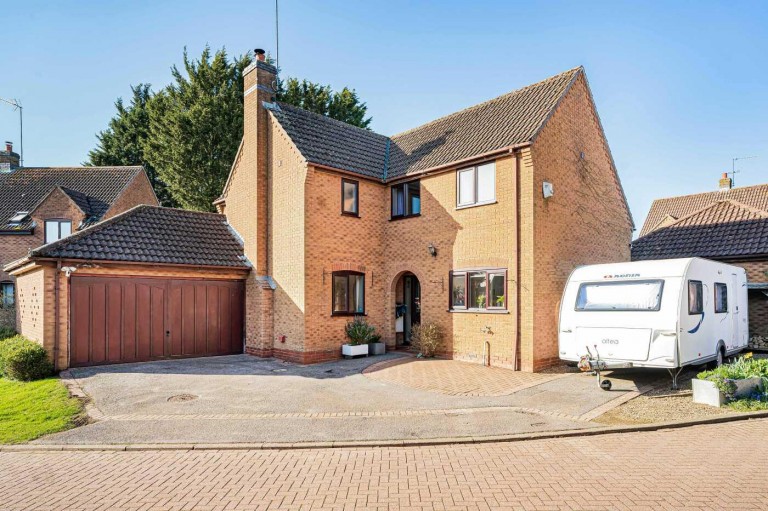 Images for Whitecroft Gardens, Woodford Halse, NN11