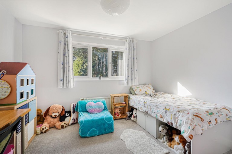 Images for Whitecroft Gardens, Woodford Halse, NN11