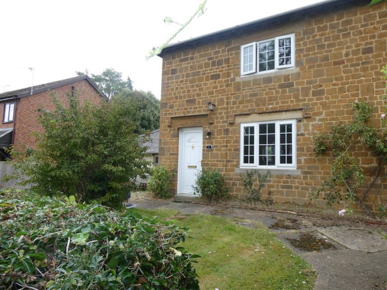 Click the photo for more details of Avon Avenue, Middle Tysoe