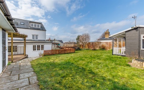 Click the photo for more details of Newport, Isle Of Wight