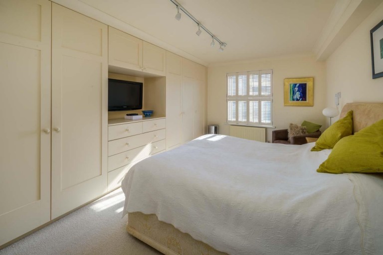 Images for Cowes, Isle Of Wight