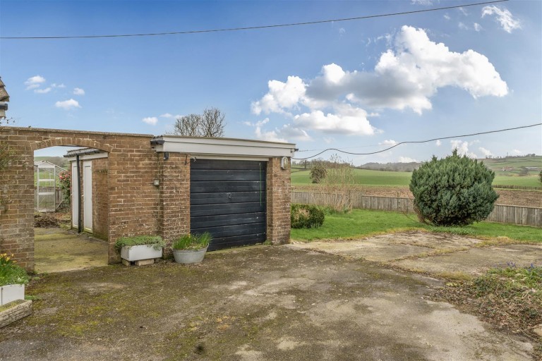 Images for Kilmington, Axminster