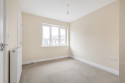 Images for Abernant Drive, Newmarket