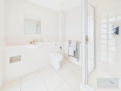 Images for Wallis Court, Knighton Church Road, South Knighton, Leicester