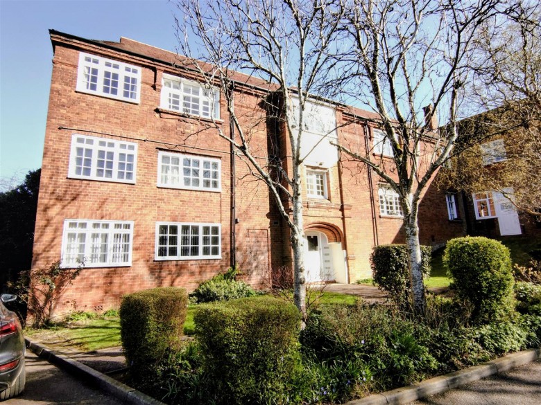 Click the photo for more details of North Street, Daventry, NN11