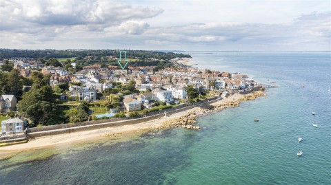 Click the photo for more details of Seaview, Isle of Wight