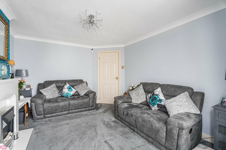 Images for Peartree Close, Daventry, NN11