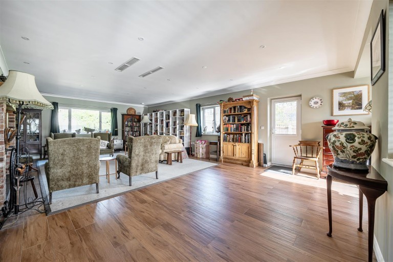 Images for Hobgoblin, Iwerne Minster, Blandford Forum