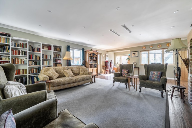 Images for Hobgoblin, Iwerne Minster, Blandford Forum