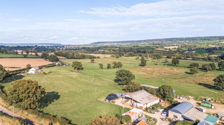 Click the photo for more details of Fluxton, Ottery St Mary