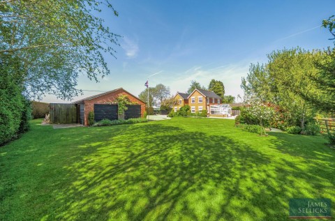 Click the photo for more details of The Bothy, Haselbech, Northamptonshire
