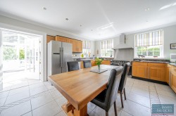 Images for The Bothy, Haselbech, Northamptonshire