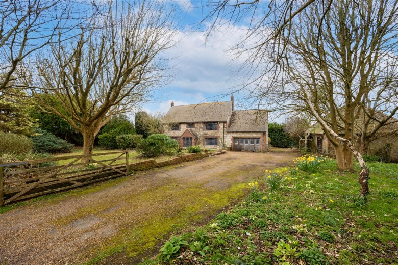 Click the photo for more details of Wellow , Isle of Wight