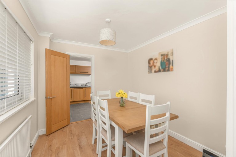 Images for Heathcote Avenue, Banbury