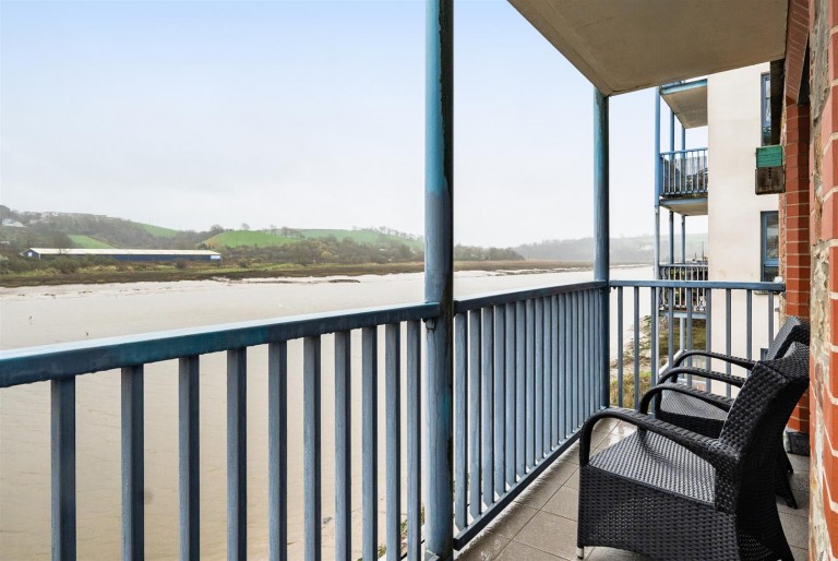 Images for Edge of Bideford