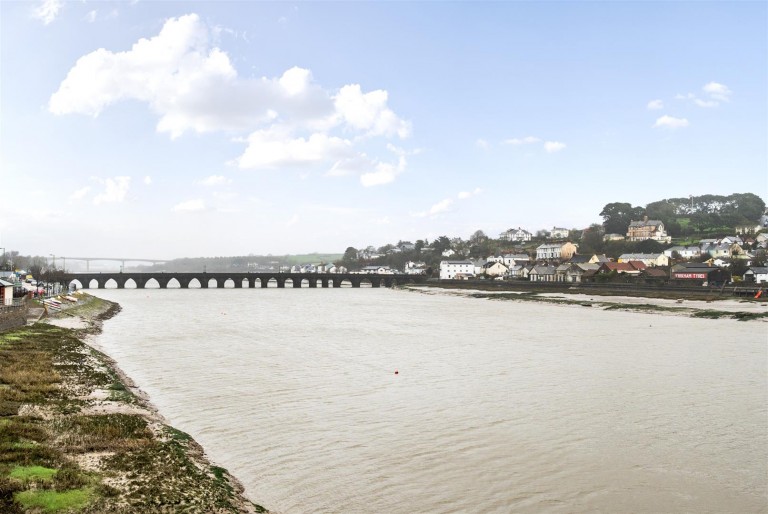 Images for Edge of Bideford