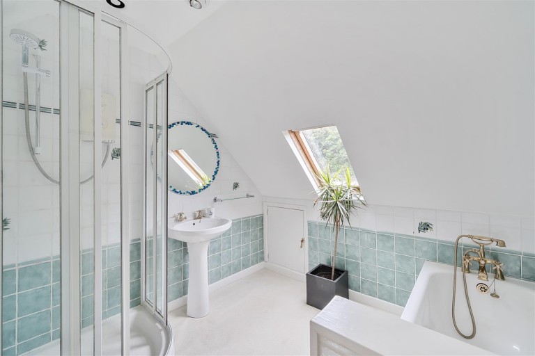 Images for Glenmoor Lane, Mullion, Helston