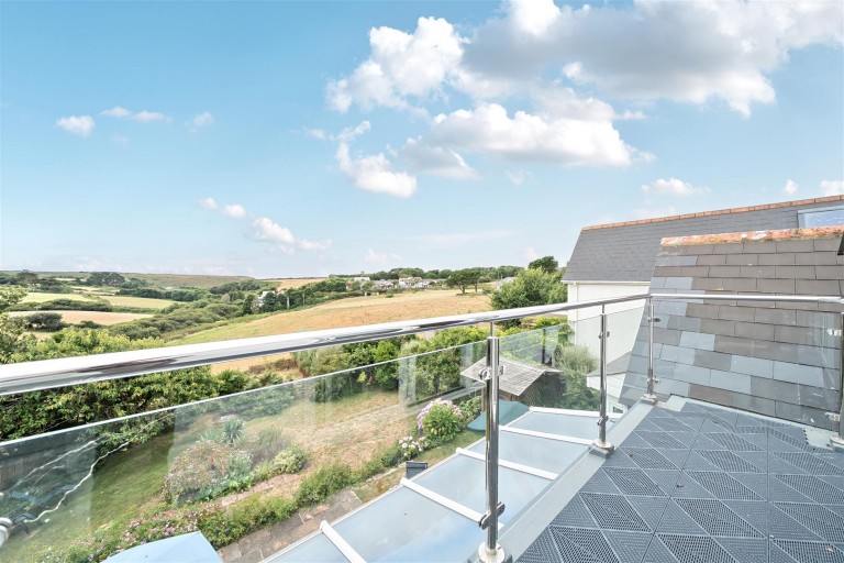 Images for Glenmoor Lane, Mullion, Helston