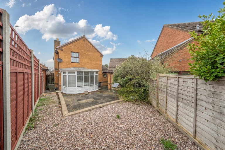 Images for Maple Close, Towcester, NN12