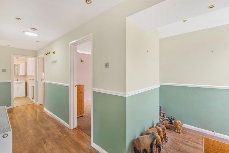 Images for Wesley Drive, Banbury