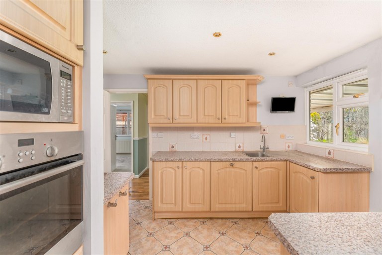 Images for Wesley Drive, Banbury