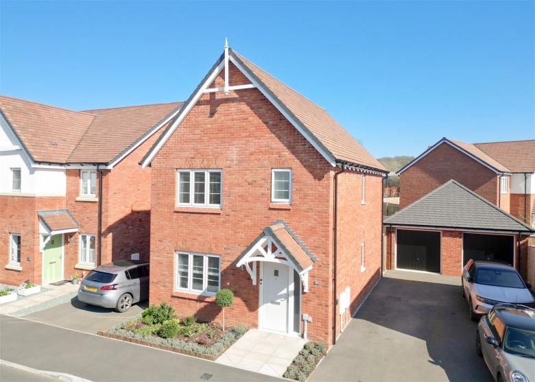Click the photo for more details of Sedgemere Road, Market Bosworth, CV13