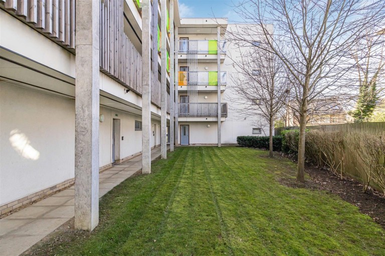 Images for Glenalmond Avenue