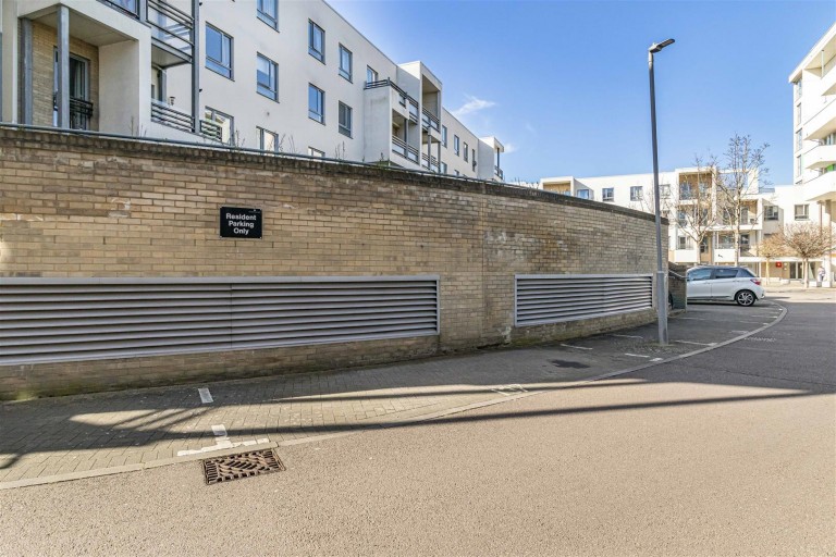 Images for Glenalmond Avenue