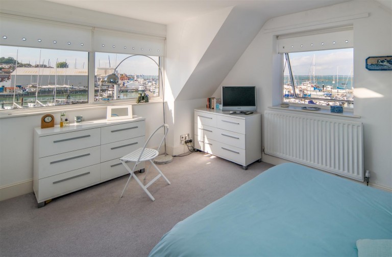 Images for Cowes, Isle of Wight