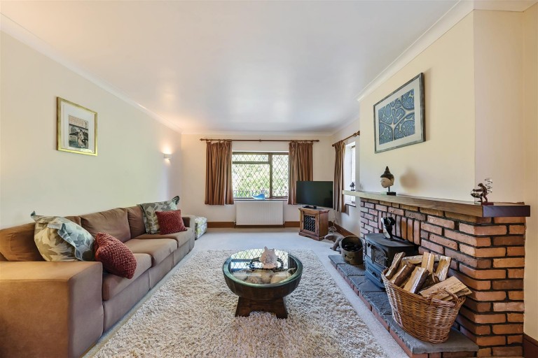 Images for Crewkerne Road, Axminster