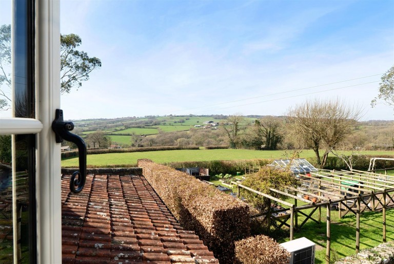 Images for Meanwood, Buckland St Mary, Chard