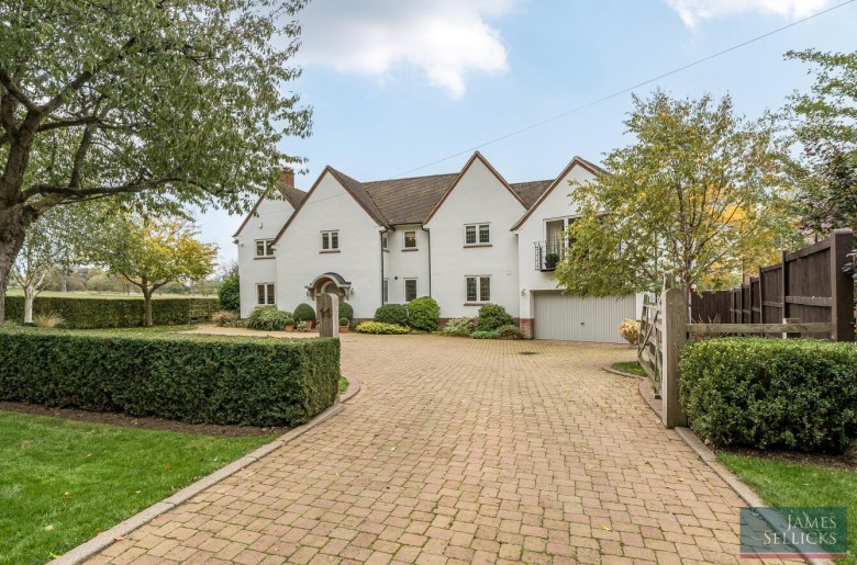 Click the photo for more details of Stoughton Lane, Stoughton, Leicestershire