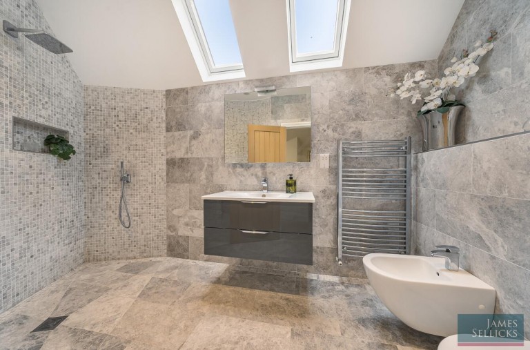 Images for Stoughton Lane, Stoughton, Leicestershire